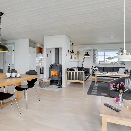 Awesome In Harboore With Indoor Swimming Pool Ferienhaus Harboør